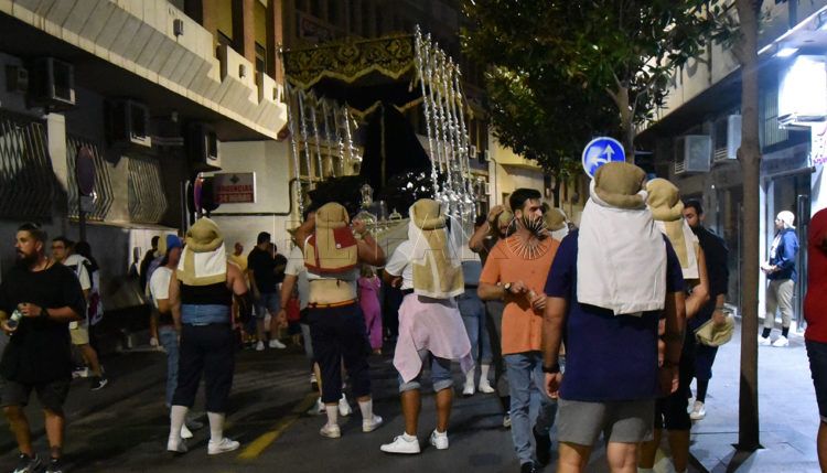 paso-virgen-caridad