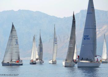 royal-gibraltar-yatch-vela-1