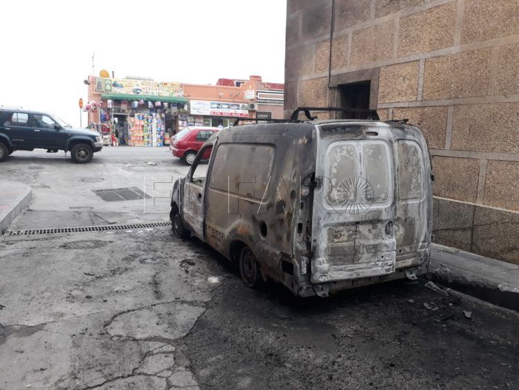 coche-calcinado-almadraba-7