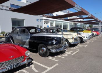 coches-epoca-exposicion-marruecos