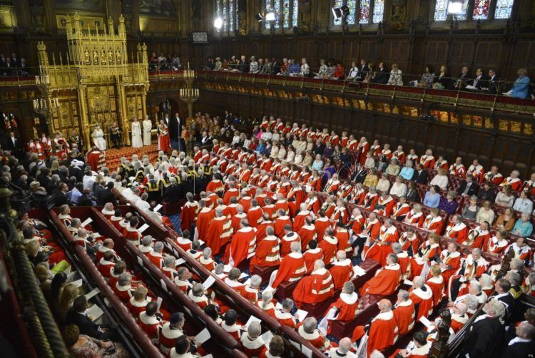 Britain's Queen Elizabeth delivers her speech during the State Opening of Parliament at the House of Lords, alongside Prince Philip in London May 8, 2013. REUTERS/Toby Melville (BRITAIN - Tags: POLITICS ROYALS ENTERTAINMENT)