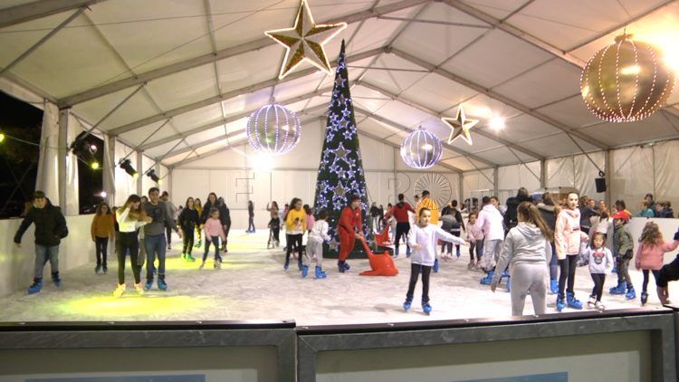 pista-hielo-navidad-ceuta-18
