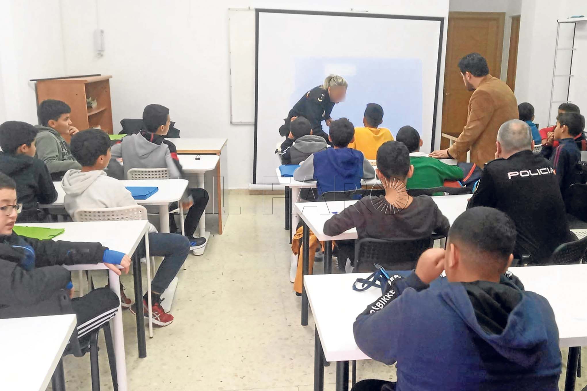 policia-nacional-imam-warsh