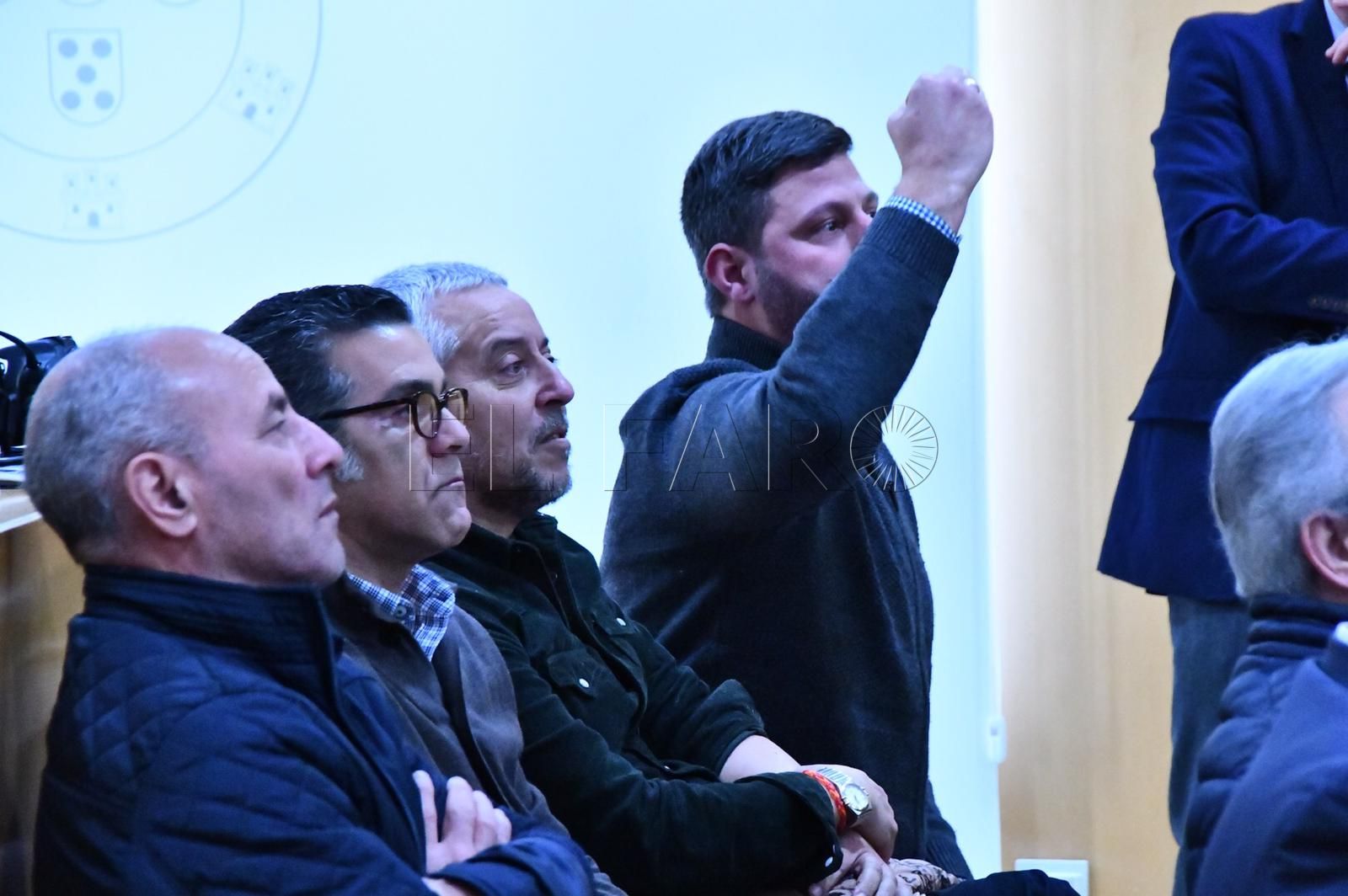 bronca-caballas-pp-ali-rontome-pleno-2