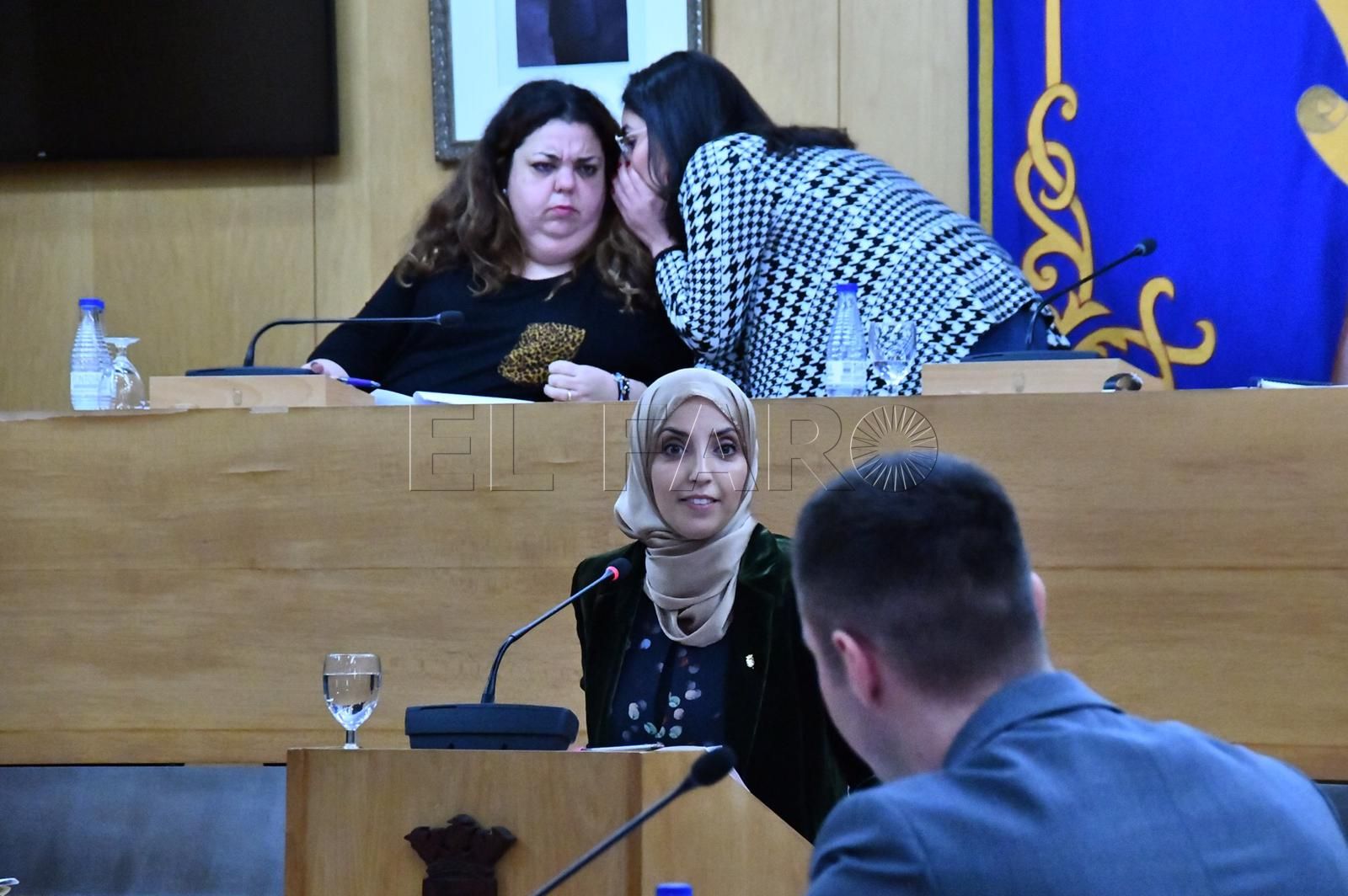 fatima-hamed-mdyc-vox-pleno-presupuestos-1