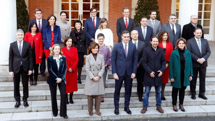 foto-familia-nuevo-gobierno-coalicion
