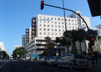 hospital-puerta-mar-cadiz