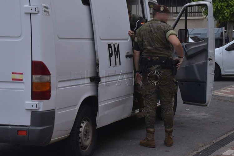 militares