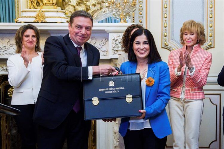 ministra-carolina-darias
