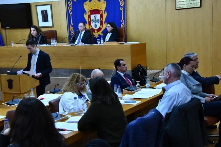pleno-asamblea-enero-vox-psoe-2