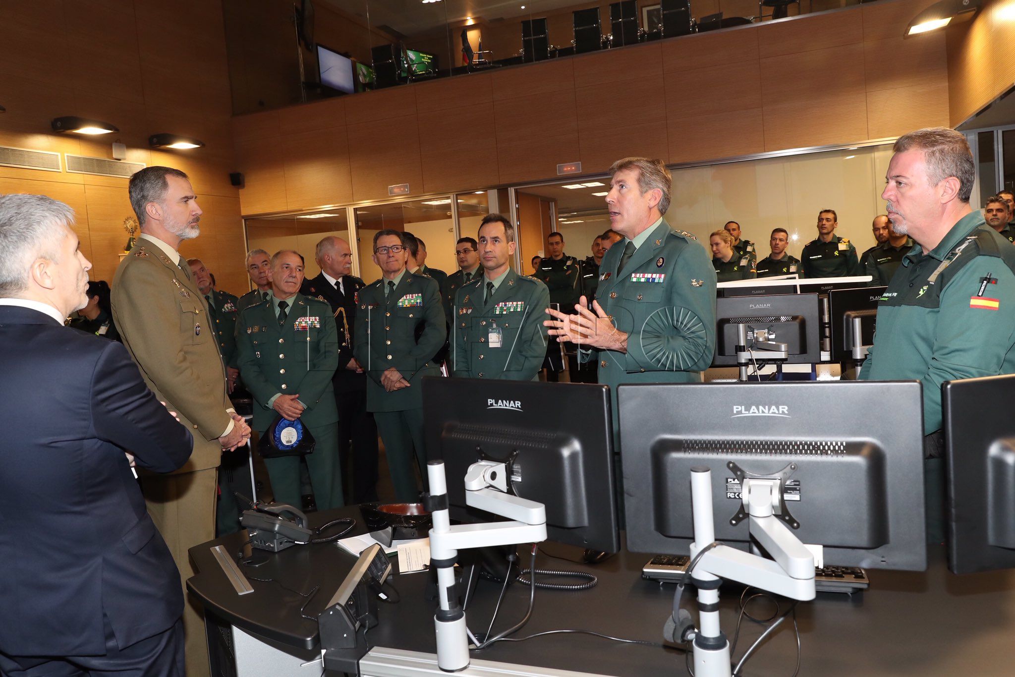 rey-felipe.visita-guardia-civil-2
