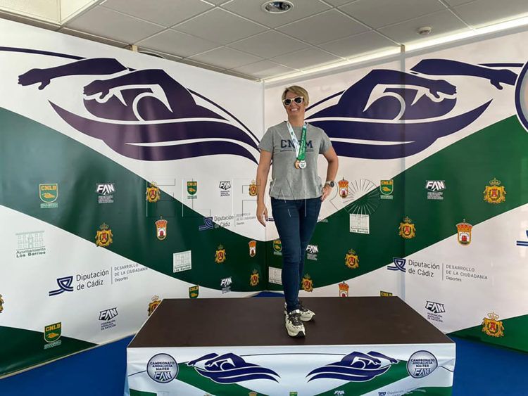 ana-mur-natacion-master-andalucia-1