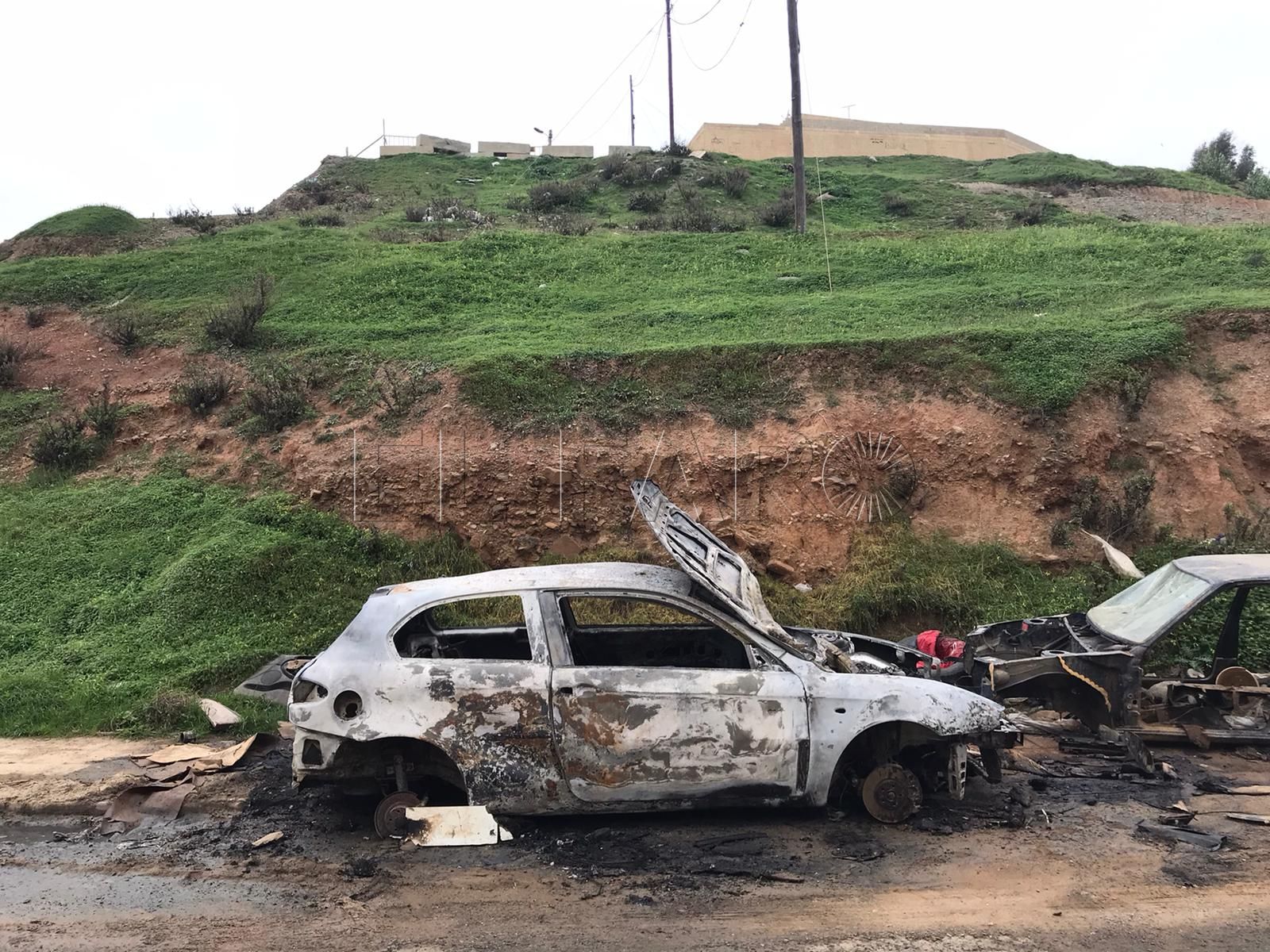 coche-quemado-arcos-quebrados-3
