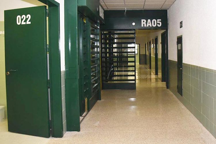interior-prision-mendizabal