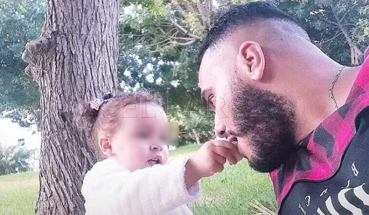 padre-busca-hija