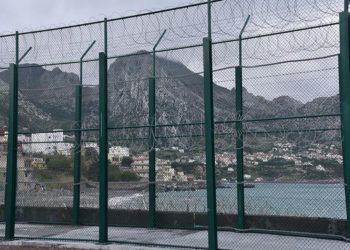 valla-frontera-1