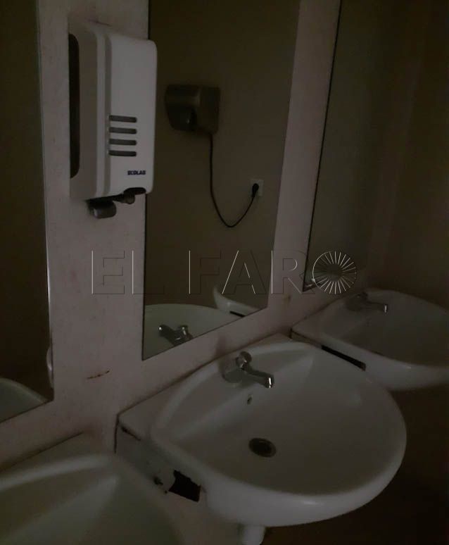 baños-cafeteria-hospital-2