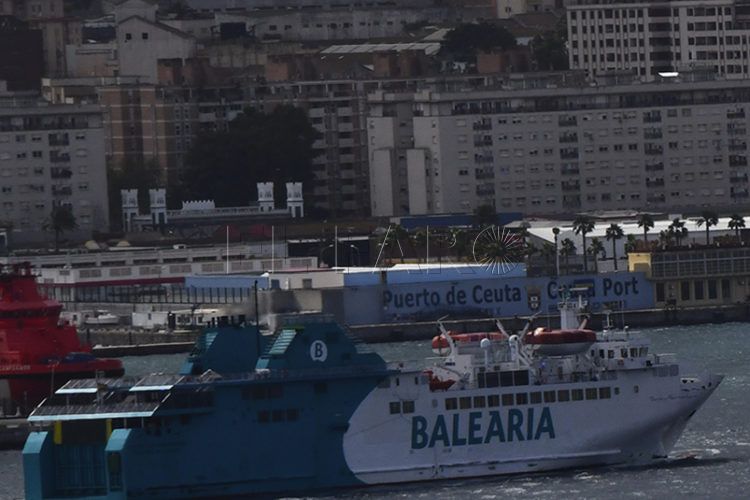 barco-puerto
