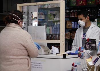 ceuta-calles-coronavirus-farmacia-36