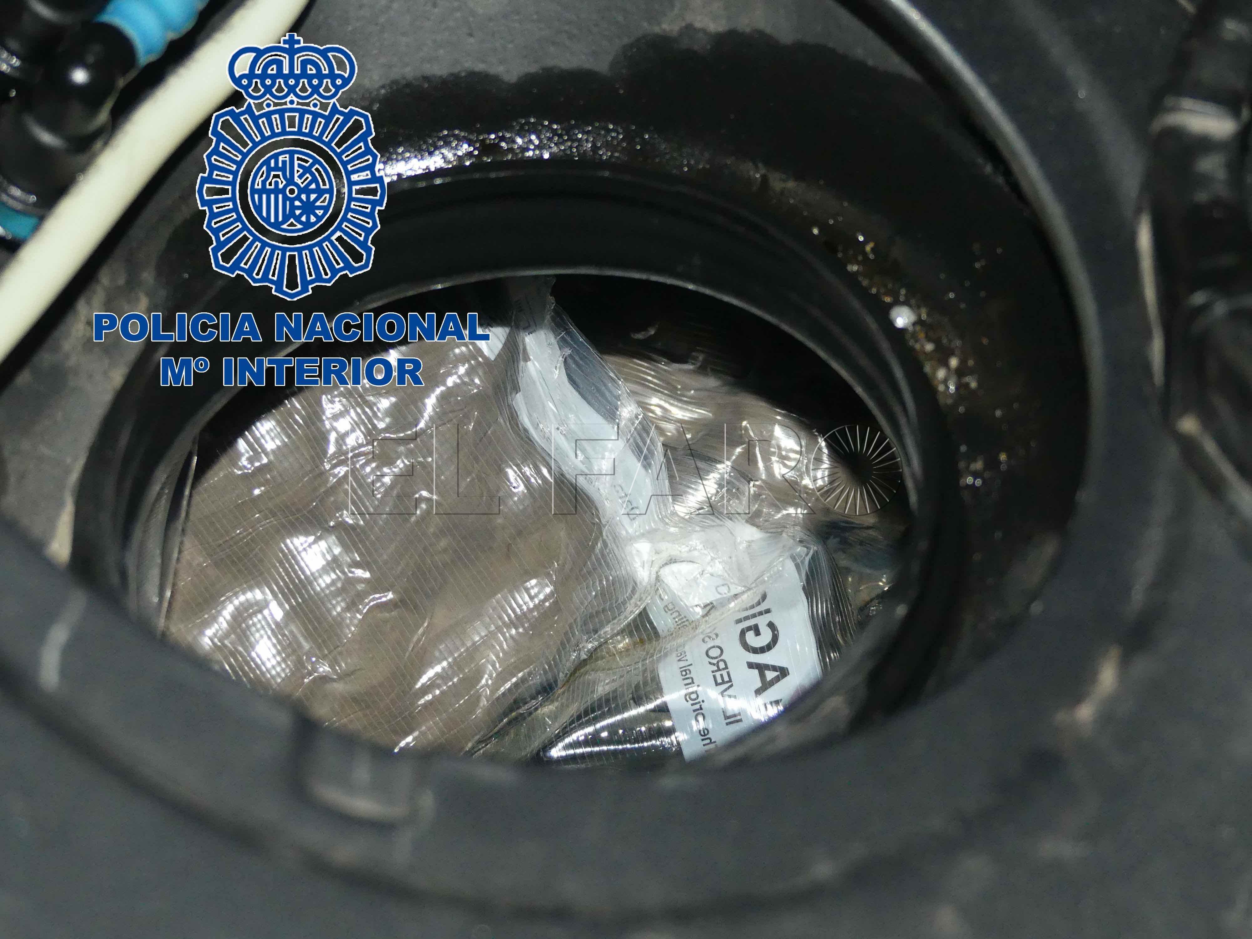 vehiculo-droga-puerto-policia-2