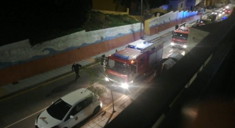 bomberos-incendio-cocina-avenida-lisboa-2