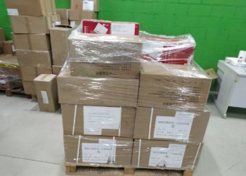 gobierno-reparte-material-sanitario-coronavirus-7