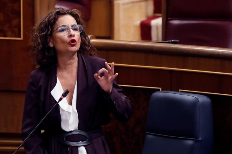 maria-jesus-montero-hacienda-congreso-pool