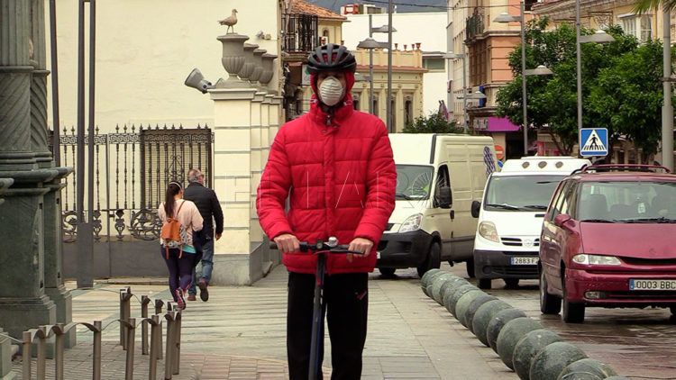 mascarilla-patinete