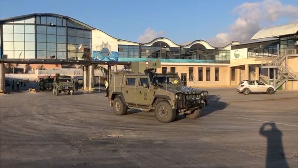 militares-embarque