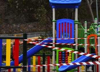 parque-infantil-clausurado-alarma-coronavirus