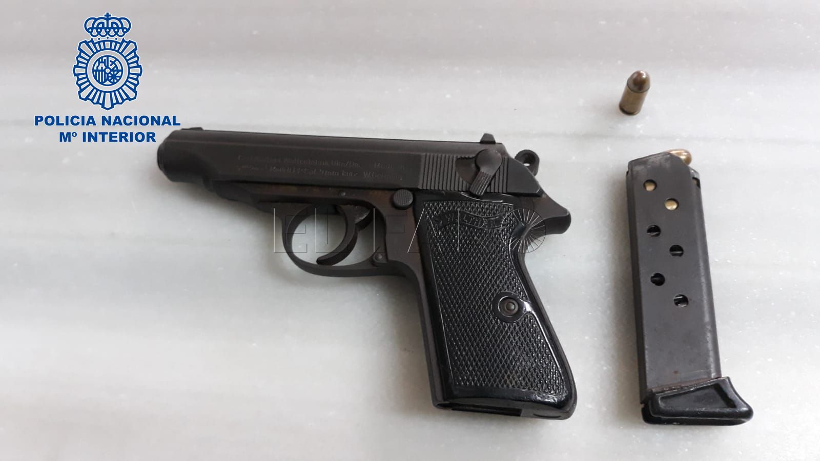 pistola-detencion-principe-policia-nacional-