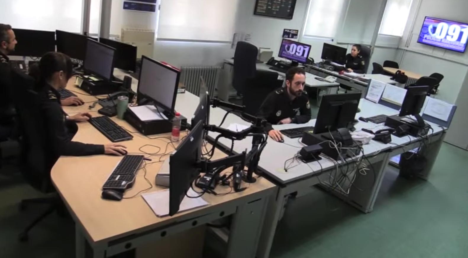 policia-nacional-video-consejos-menores-estado-alarma-7