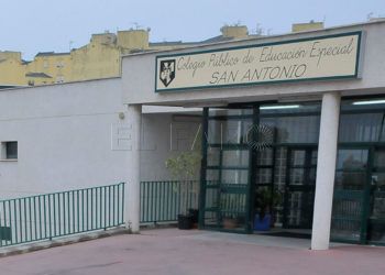 san-antonio-entrada-centro-educacion-especial-archivo
