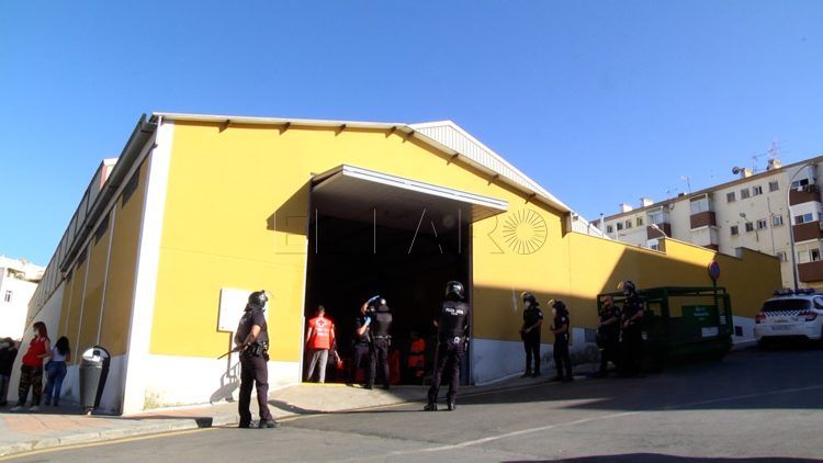 antidisturbios-pabellon-libertad-inmigrantes-transfronterizos-4