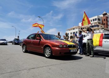concentracion-coches-vox-contra-gobierno (1)