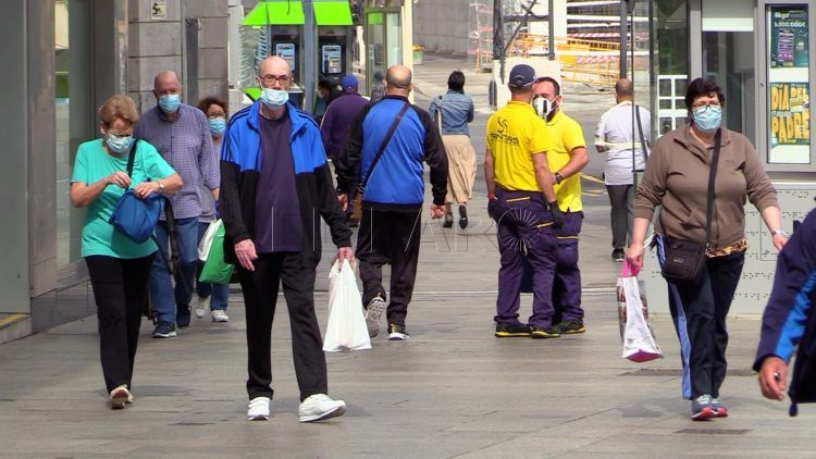 gente-paseando-fase-0 (2)