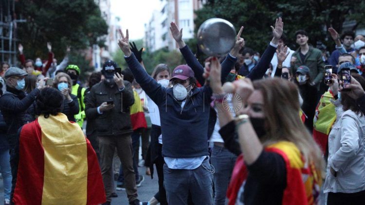 manifestacion-cacerolada