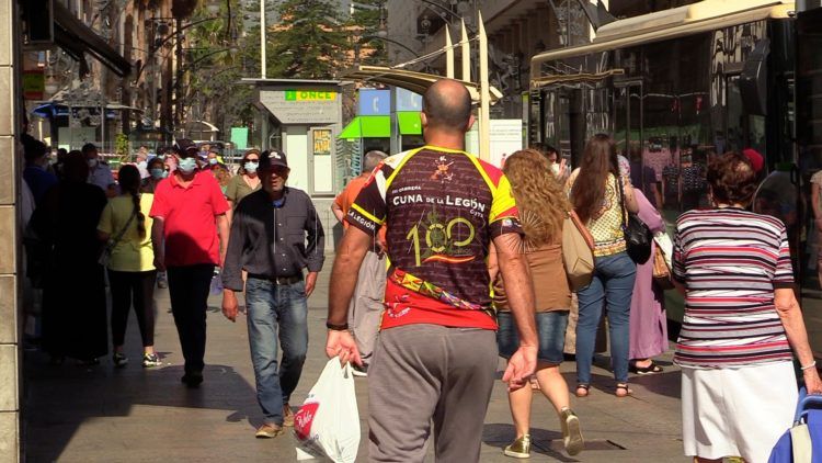 paseos-gente-mascarilla-fase-2 (7)