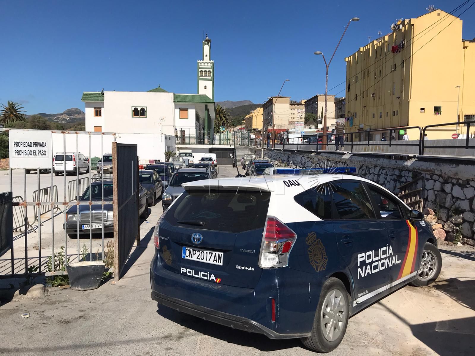 policia-nacional-luna-blanca-colas-transfronterizos-1