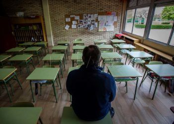 profesor-espaldas