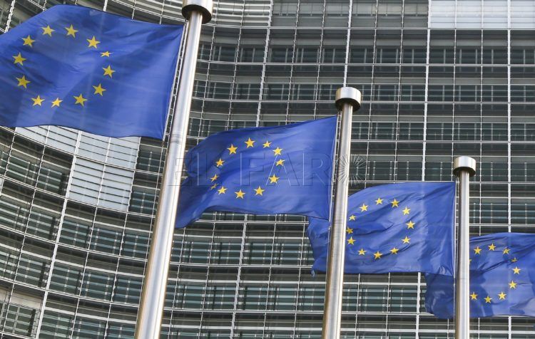 union-europea-banderas