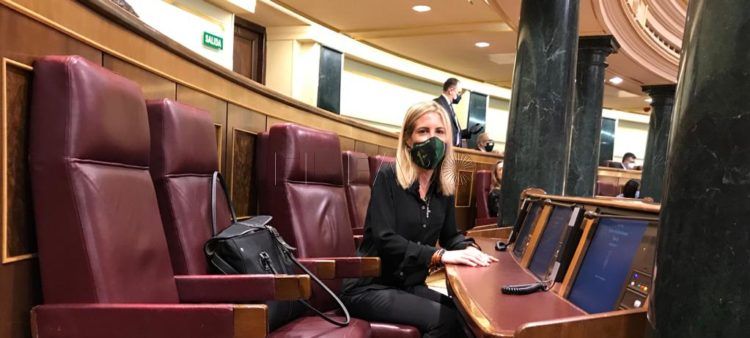 Lopez-vox-Congreso-mascarilla-2