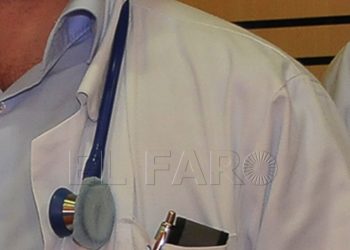 bata-medico-fonendoscopio