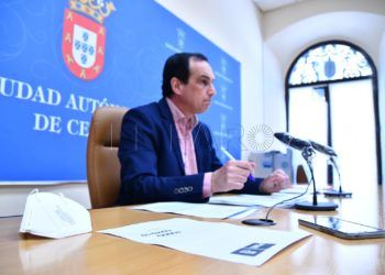 hernandez-psoe-mascarilla-3