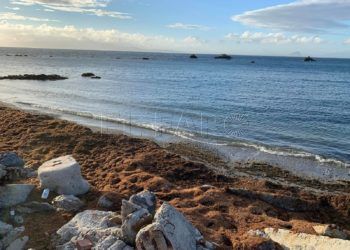 playa-benzu-escombros-2