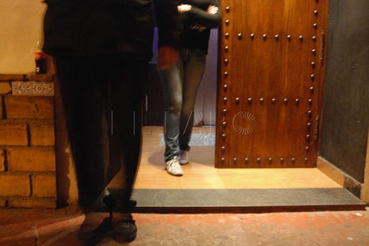 poblado-puerta-pub
