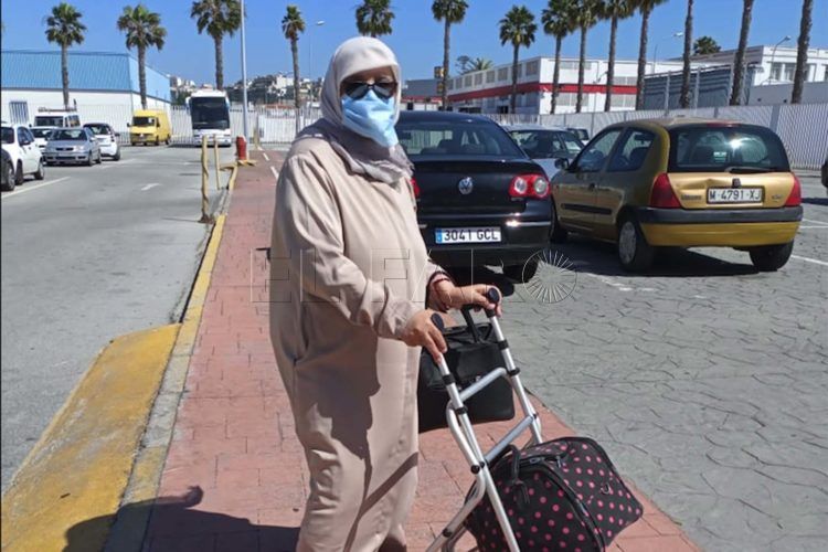rachida-vuelve-ceuta-atrapada-algeciras