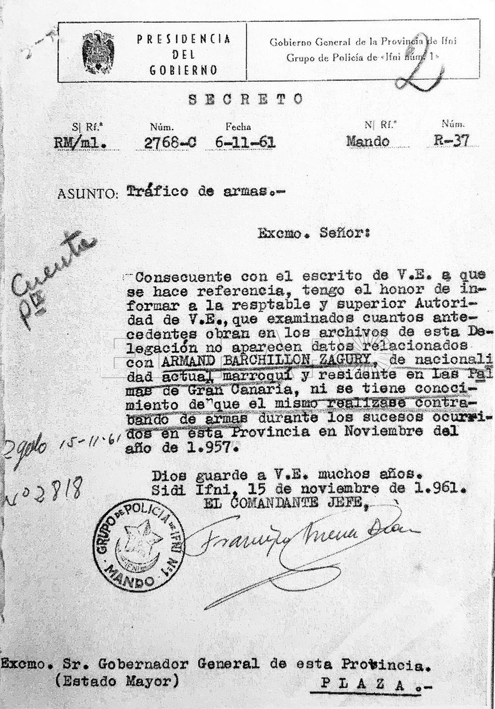 Informe del comandante Mena sobre un individuo marroquí, en el cual con la honradez que le caracteriza, informa que no tiene conducta de contrabando de armas en la Guerra de Ifni