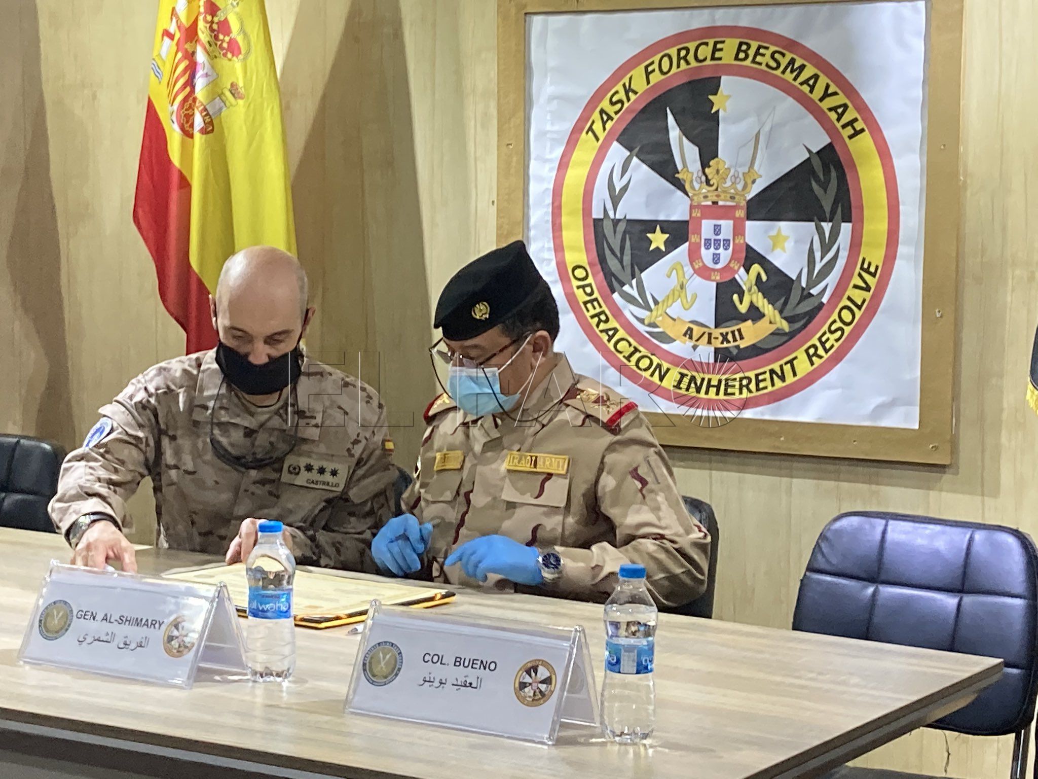 acto-entrega-base-irak-militar-2