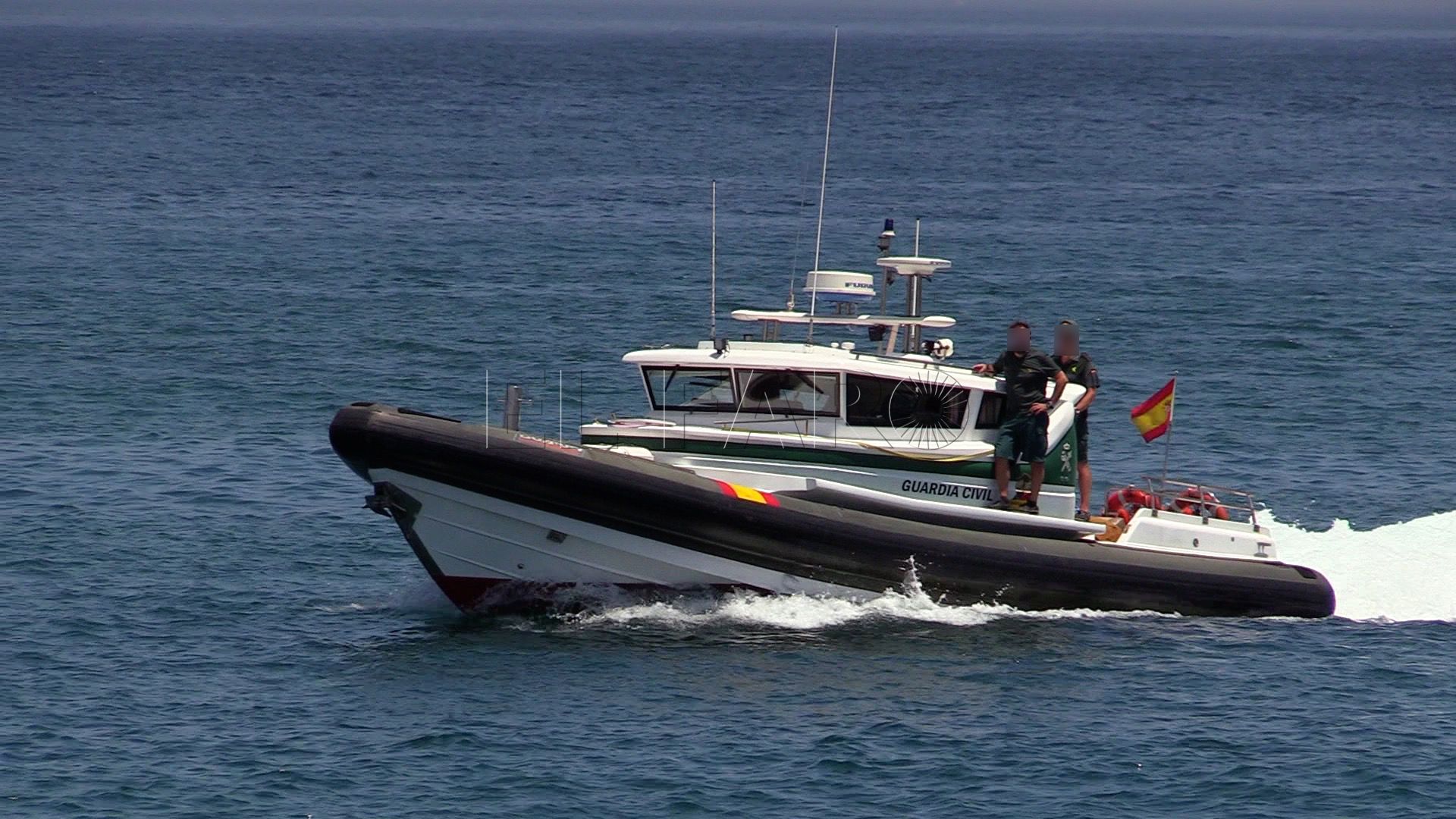 fardos-guardia-civil-bocana-puerto-1